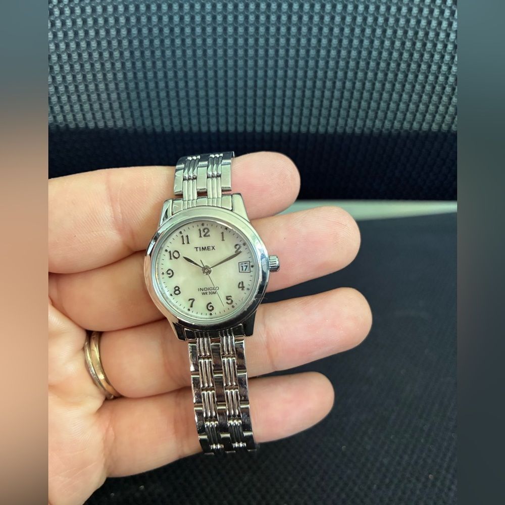 Women’s Timex Silver Tone Watch with White Dial - untested
